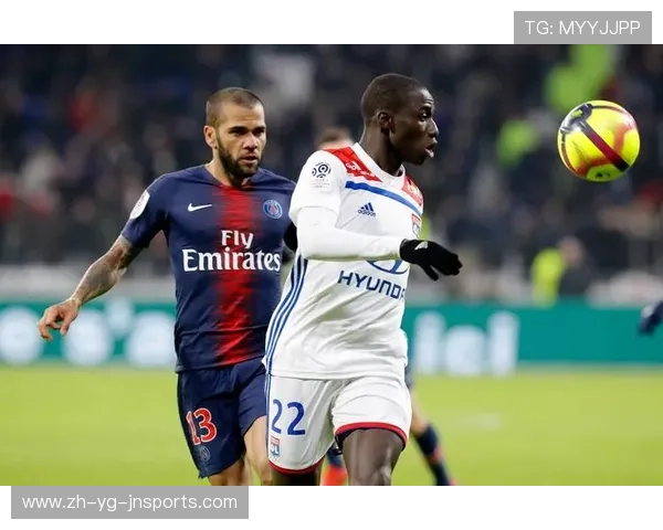 法甲球队战术风格及赛季战术布置解析